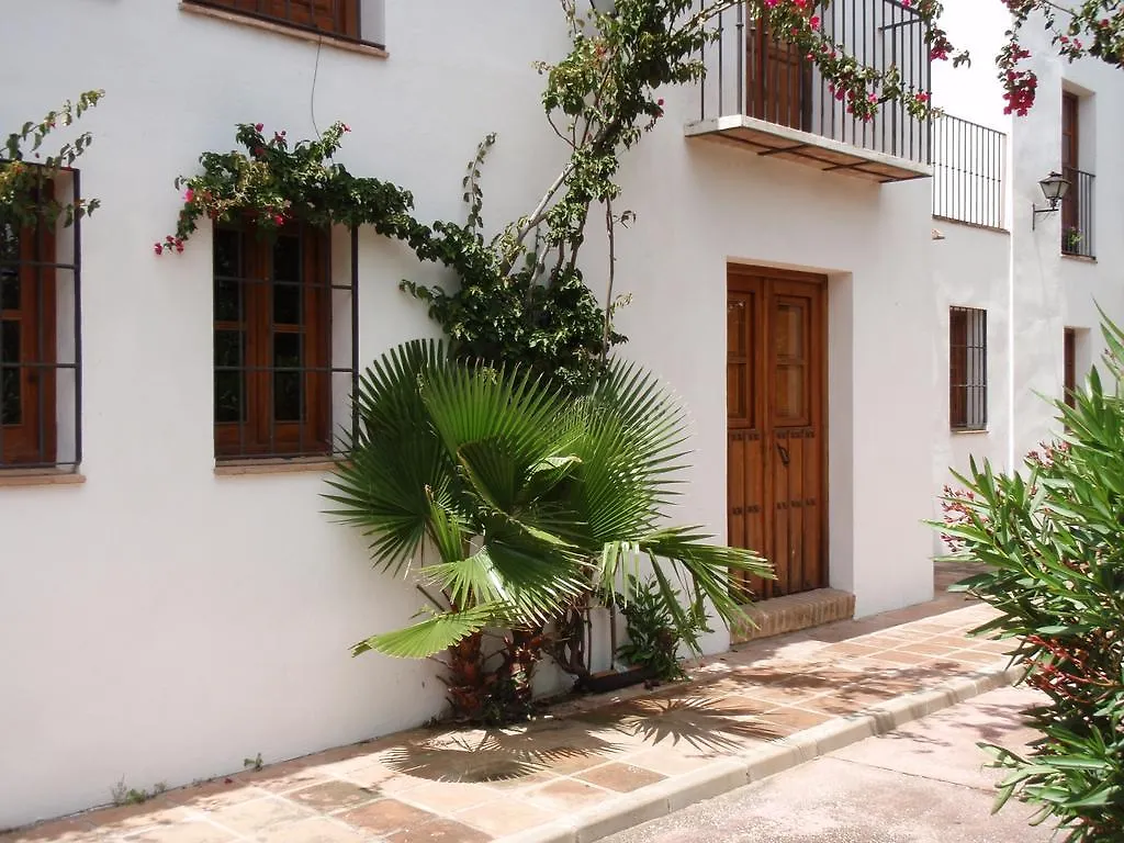 Casa De La Fuente Apartment Tolox Spain